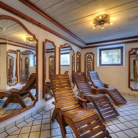 Jaegerwirt Hotel Kitzbuhel Bagian luar foto