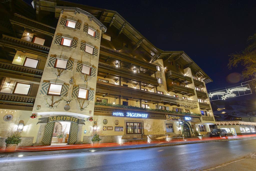 Jaegerwirt Hotel Kitzbuhel Bagian luar foto